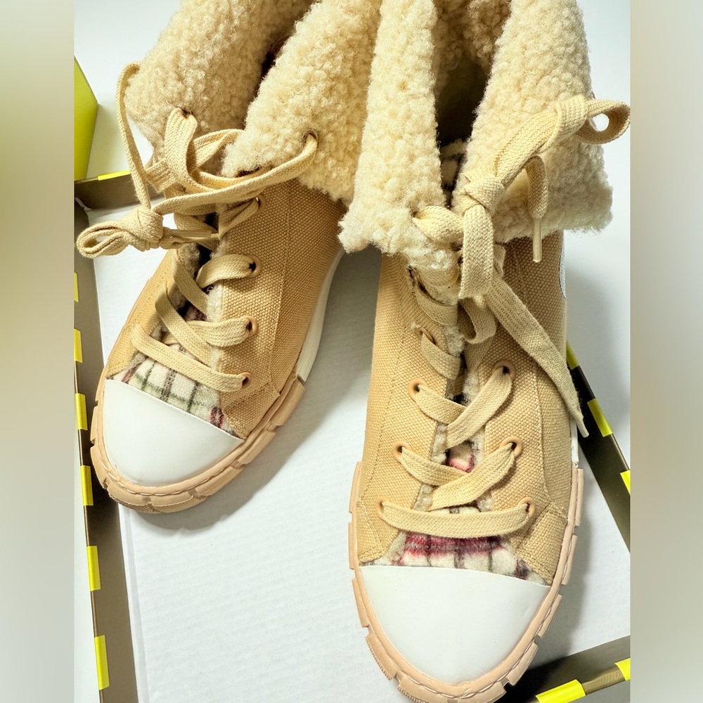 Circus NY by Sam Edelman “Sophi” Faux Fur High-Top Sneakers Perfect for Cold - Picture 6 of 6